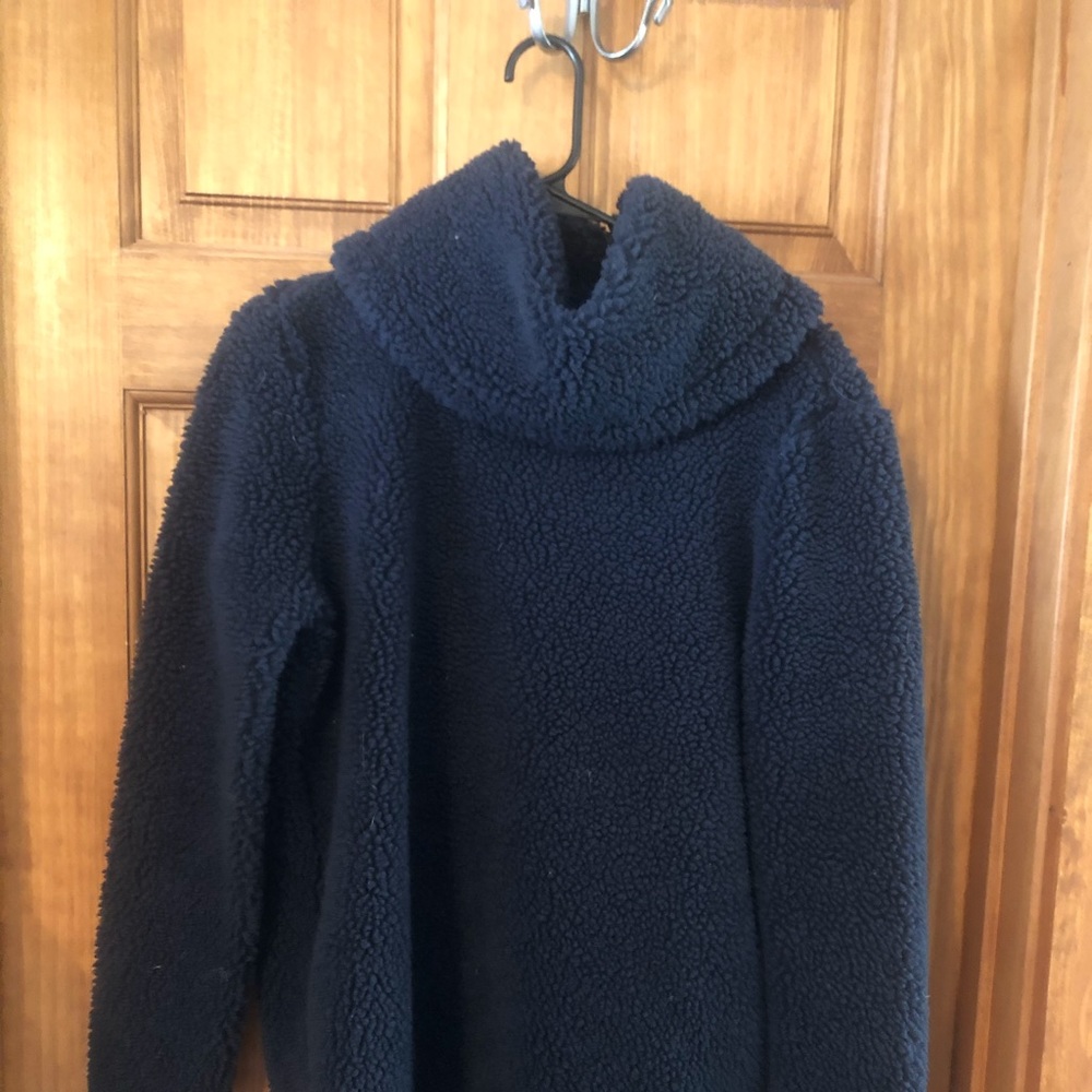 Llbean sweater size XS